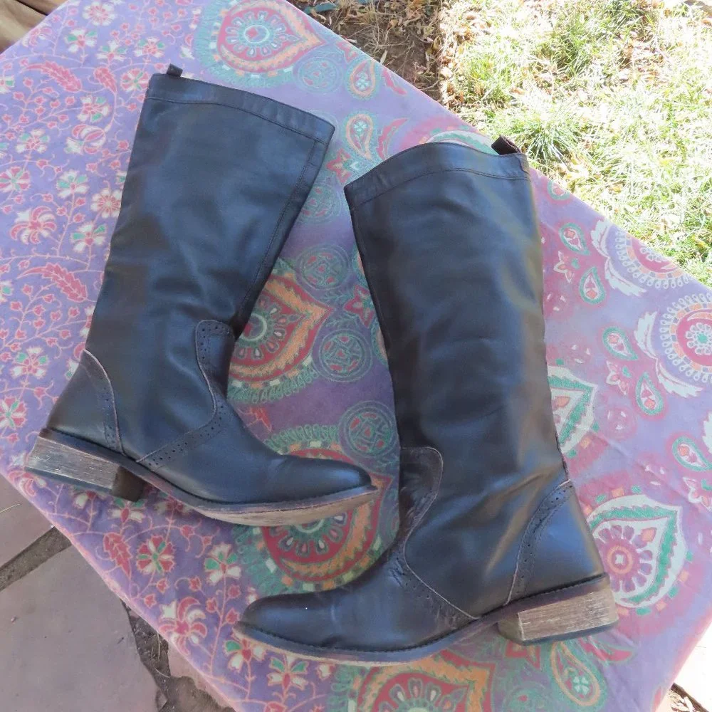 Diesel Leather Boots - Picture 1 of 7